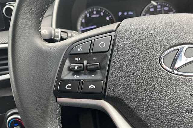 Hyundai TUCSON 1.6 CRDI 136 SE NAV 5DR 2WD DCT Grey