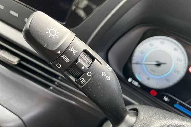 Hyundai I20 1.0T GDI PREMIUM 5DR Phantom black