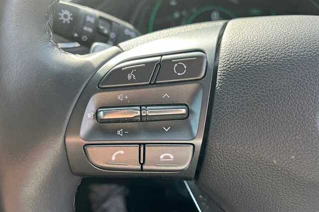 Hyundai IONIQ 1.6 GDI HYBRID PREMIUM SE 5DR DCT ELECTRIC GREY