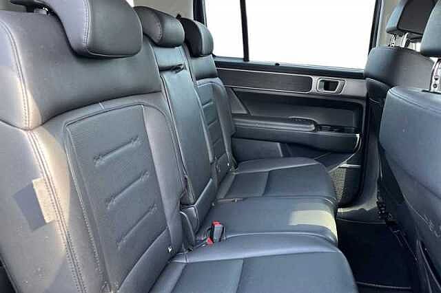Hyundai SANTA FE 1.6 TGDI PLUG-IN HYBRID ULTIMATE 5DR 4WD AUTO