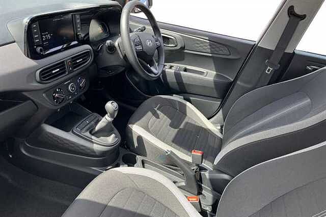 Hyundai i10 1.0 [63] ADVANCE 5DR [NAV]