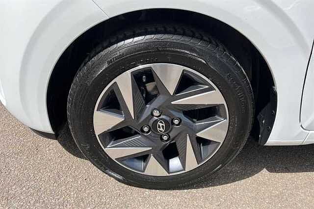 Hyundai i10 1.0 [63] ADVANCE 5DR [NAV]