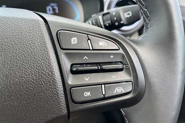 Hyundai i10 1.2 [79] PREMIUM 5DR AUTO [NAV]