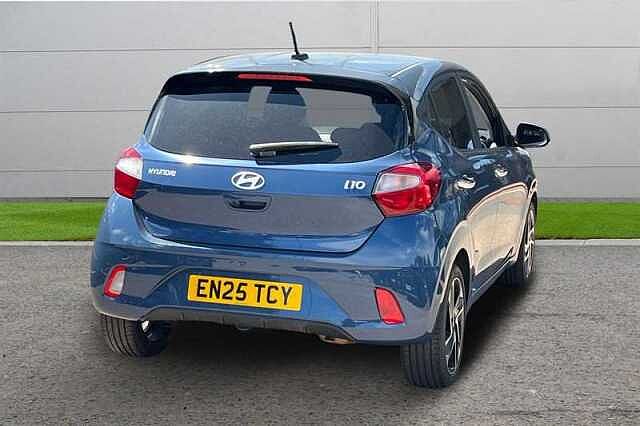 Hyundai i10 1.2 [79] PREMIUM 5DR AUTO [NAV]