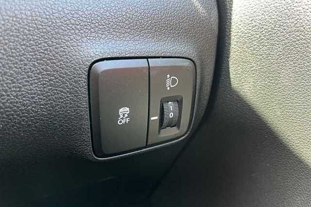 Hyundai i10 1.2 [79] PREMIUM 5DR AUTO [NAV]