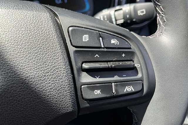 Hyundai i10 1.2 [79] PREMIUM 5DR AUTO [NAV]