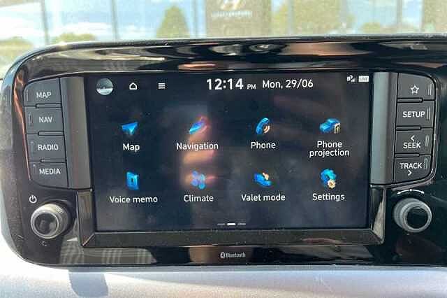 Hyundai i10 1.2 [79] PREMIUM 5DR AUTO [NAV]