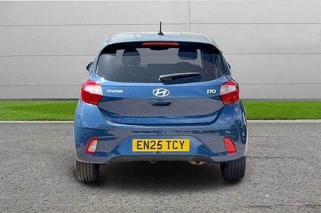 Hyundai i10 1.2 [79] PREMIUM 5DR AUTO [NAV]
