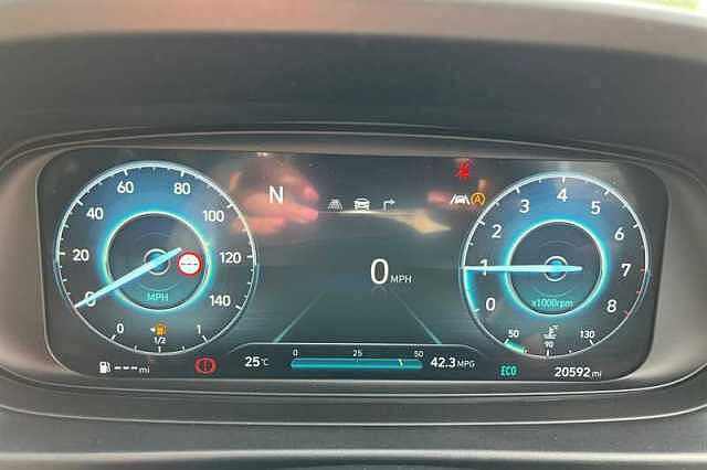 Hyundai i20 1.0T GDI 48V MHD PREMIUM 5DR