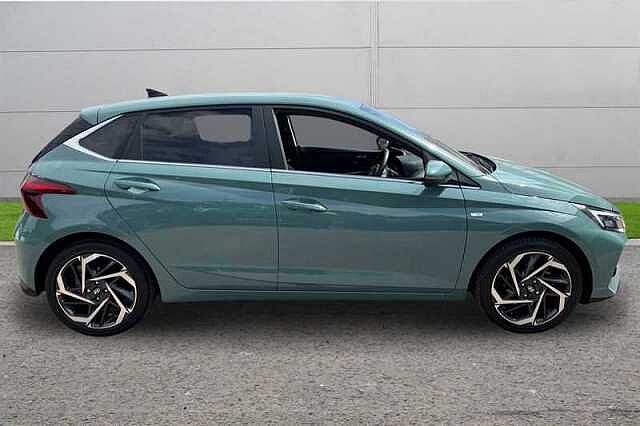 Hyundai i20 1.0T GDI 48V MHD PREMIUM 5DR
