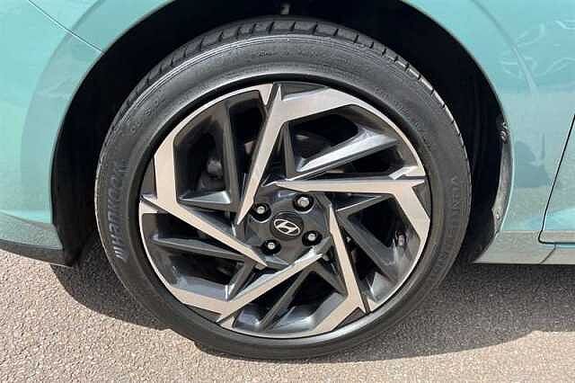 Hyundai i20 1.0T GDI 48V MHD PREMIUM 5DR