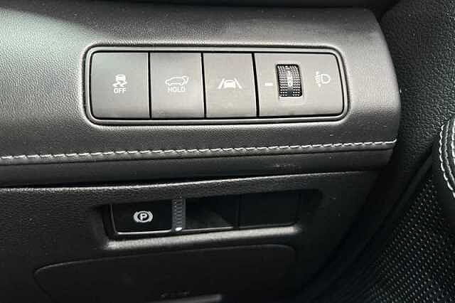 Hyundai SANTA FE 1.6 TGDI HYBRID ULTIMATE 5DR AUTO