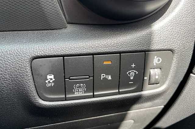Hyundai KONA 1.6 GDI HYBRID PREMIUM 5DR DCT