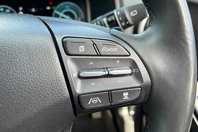 Hyundai KONA 1.6 GDI HYBRID PREMIUM 5DR DCT