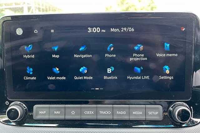 Hyundai KONA 1.6 GDI HYBRID PREMIUM 5DR DCT