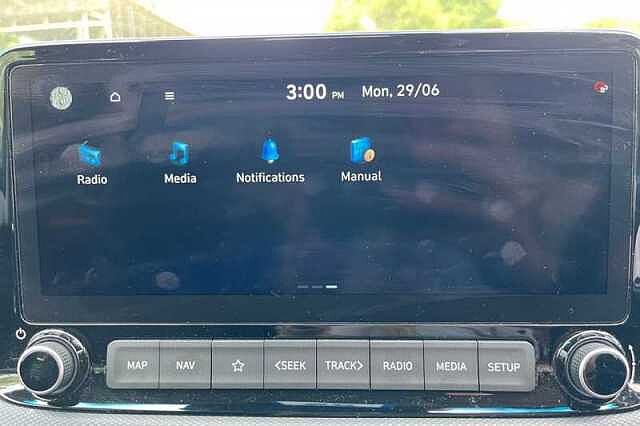 Hyundai KONA 1.6 GDI HYBRID PREMIUM 5DR DCT