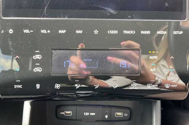 Hyundai TUCSON 1.6 TGDI PREMIUM 5DR 2WD