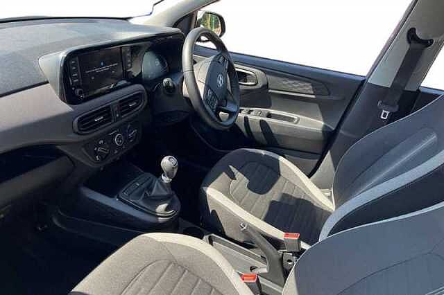 Hyundai i10 1.0 [63] ADVANCE 5DR [NAV]