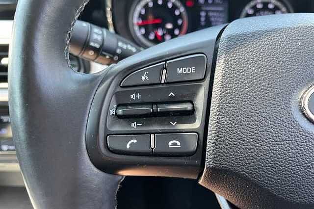Hyundai i10 1.2 PREMIUM 5DR AUTO