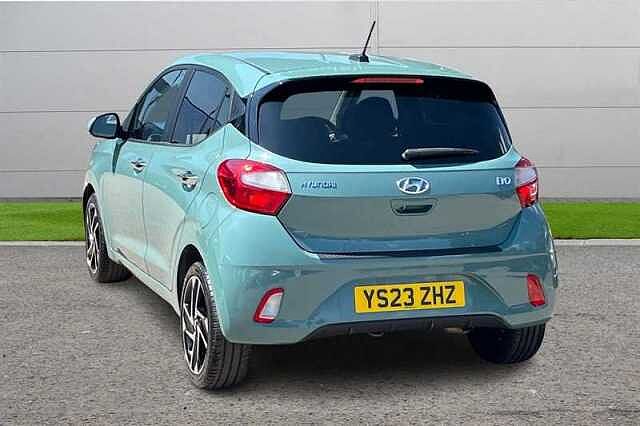 Hyundai i10 1.2 PREMIUM 5DR AUTO