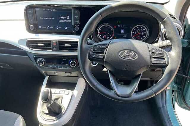 Hyundai i10 1.2 PREMIUM 5DR AUTO
