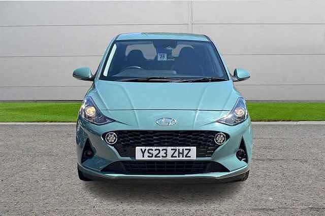 Hyundai i10 1.2 PREMIUM 5DR AUTO