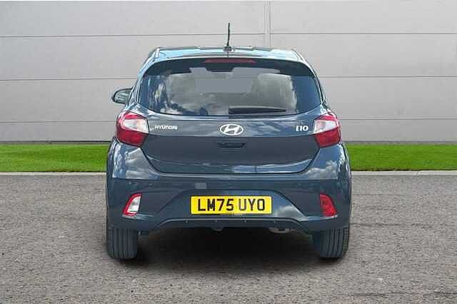 Hyundai i10 1.2 [79] PREMIUM 5DR AUTO [NAV]