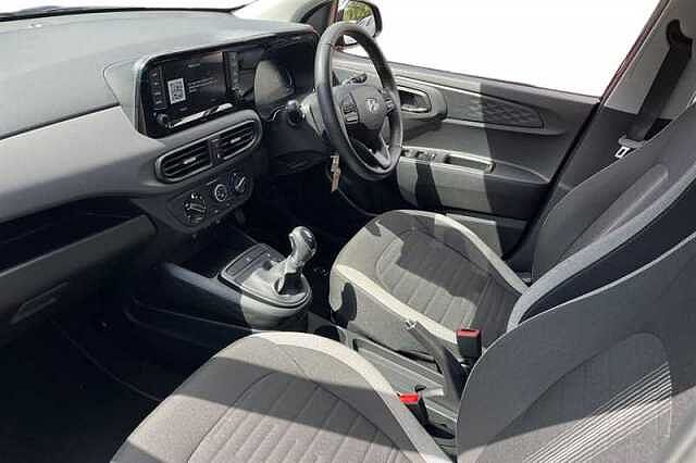 Hyundai i10 1.0 [63] ADVANCE 5DR AUTO [NAV]