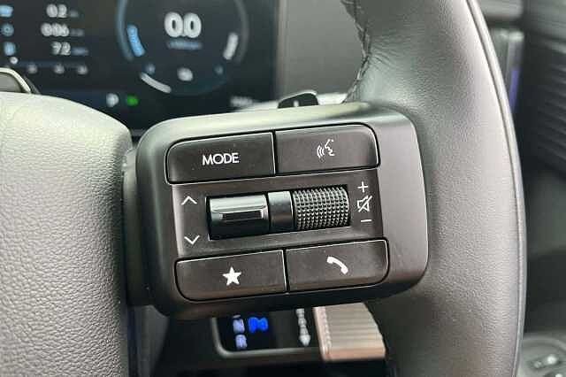 Hyundai SANTA FE 1.6T Calligraphy SUV 5dr Petrol Hybrid Auto 4WD Euro 6 (s/s) (6Seat) (239 ps)