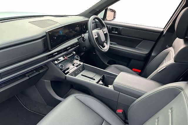 Hyundai SANTA FE 1.6T Calligraphy SUV 5dr Petrol Hybrid Auto 4WD Euro 6 (s/s) (6Seat) (239 ps)