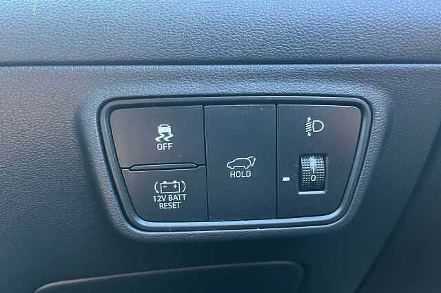 Hyundai TUCSON 1.6 h T-GDi Ultimate SUV 5dr Petrol Hybrid Auto Euro 6 (s/s) (230 ps) ATLAS WHITE