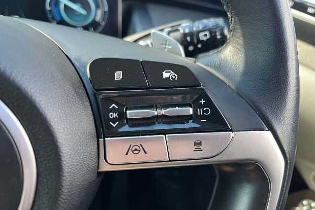 Hyundai TUCSON 1.6 h T-GDi Ultimate SUV 5dr Petrol Hybrid Auto Euro 6 (s/s) (230 ps) ATLAS WHITE