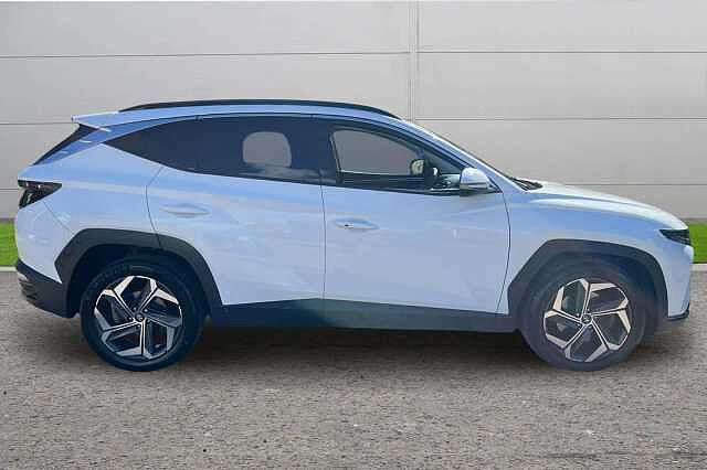 Hyundai TUCSON 1.6 h T-GDi Ultimate SUV 5dr Petrol Hybrid Auto Euro 6 (s/s) (230 ps) ATLAS WHITE