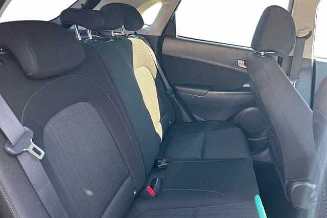Hyundai KONA 1.6 h-GDi Premium SUV 5dr Petrol Hybrid DCT Euro 6 (s/s) (141 ps) Grey