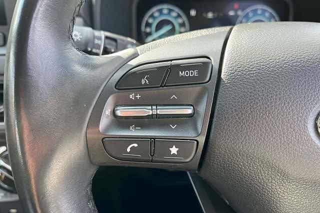 Hyundai KONA 1.0 T-GDi MHEV SE Connect SUV 5dr Petrol Hybrid Manual Euro 6 (s/s) (120 ps) GALACTIC GREY