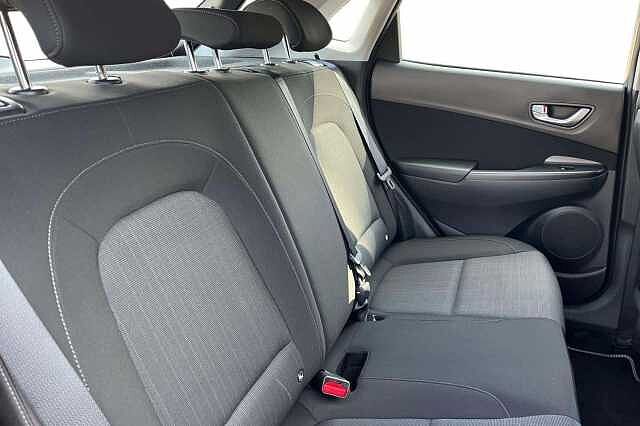Hyundai KONA 1.0 T-GDi MHEV SE Connect SUV 5dr Petrol Hybrid Manual Euro 6 (s/s) (120 ps) GALACTIC GREY