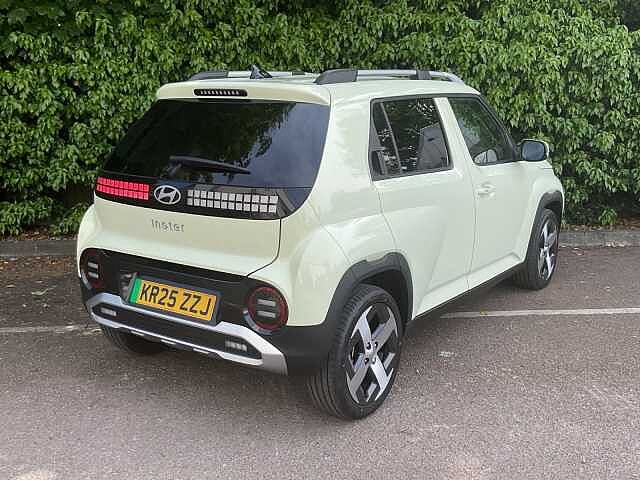 Hyundai INSTER 85kW 02 49kWh 5dr Auto Buttercream Yel