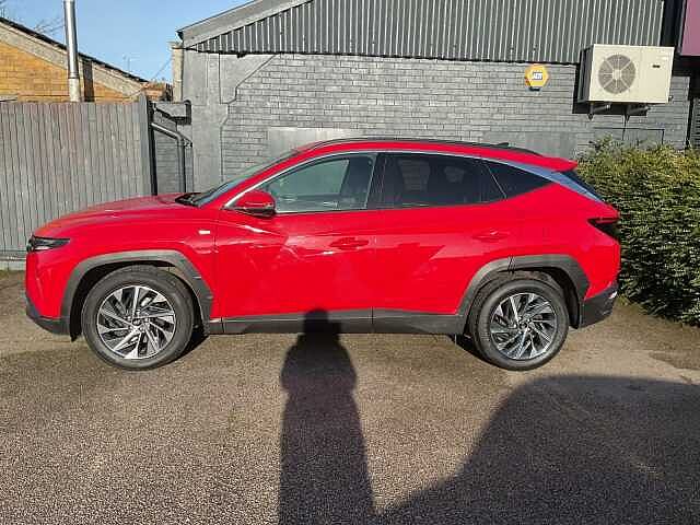 Hyundai TUCSON 1.6 TGDi 48V MHD Premium 5dr 2WD DCT Red