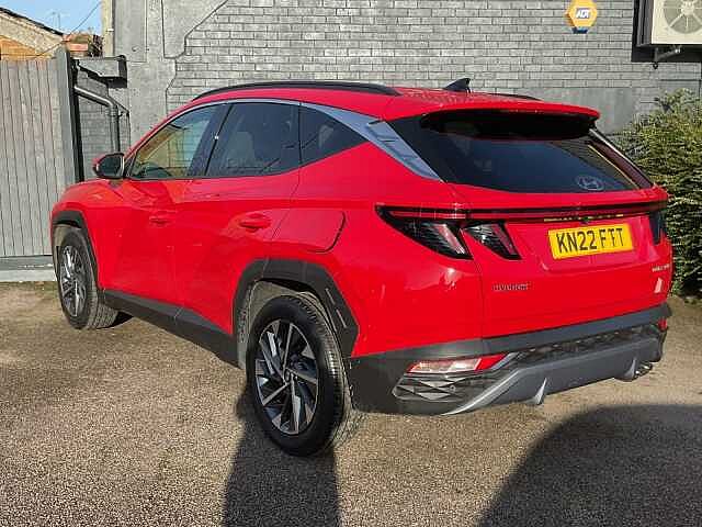 Hyundai TUCSON 1.6 TGDi 48V MHD Premium 5dr 2WD DCT Red