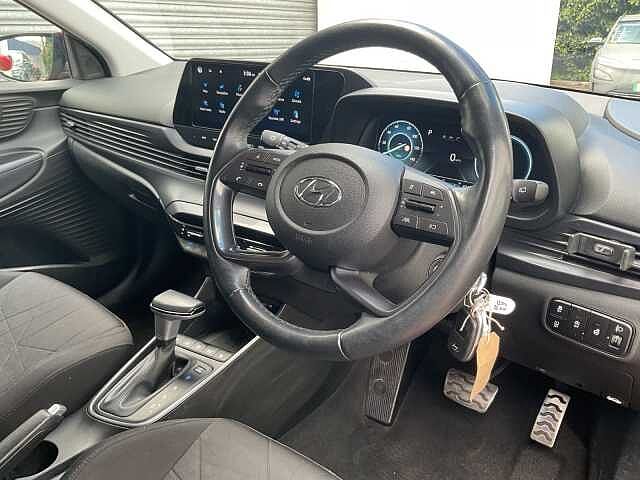 Hyundai BAYON 1.0 TGDi 48V MHEV Premium 5dr DCT Red