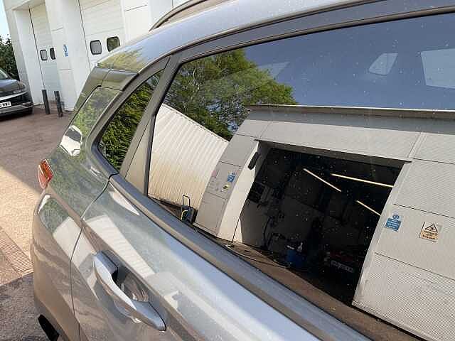 Hyundai Kona 1.6 GDi Hybrid Premium SE 5dr DCT