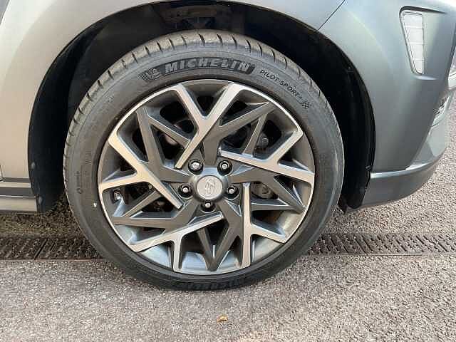 Hyundai Kona 1.6 GDi Hybrid Premium SE 5dr DCT