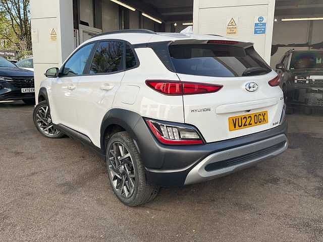 Hyundai KONA 1.6 GDi Hybrid Premium 5dr DCT White