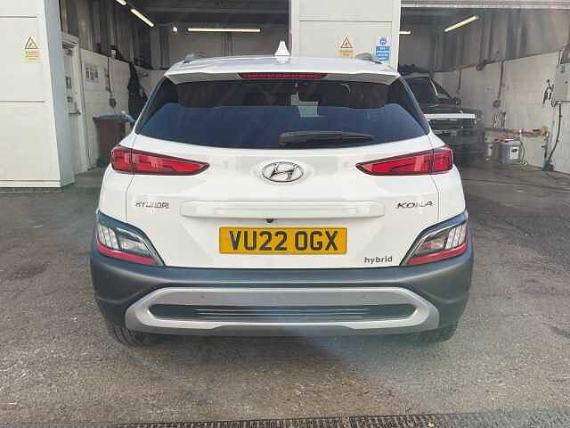 Hyundai KONA 1.6 GDi Hybrid Premium 5dr DCT White