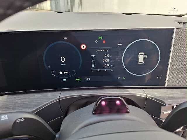 Hyundai Santa Fe 1.6 TGDi Plug-in Hybrid Premium 5dr 4WD Auto