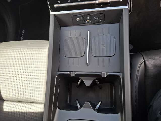 Hyundai Santa Fe 1.6 TGDi Plug-in Hybrid Premium 5dr 4WD Auto