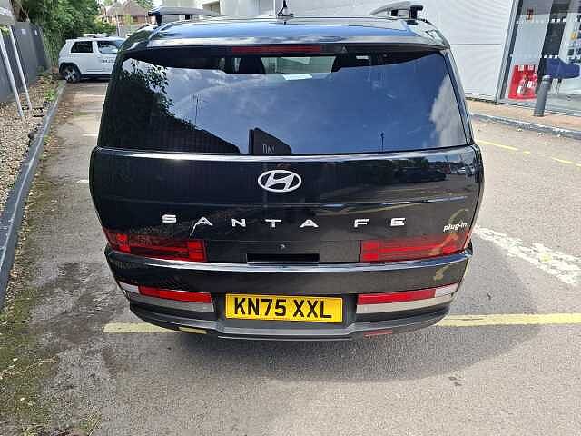 Hyundai Santa Fe 1.6 TGDi Plug-in Hybrid Premium 5dr 4WD Auto