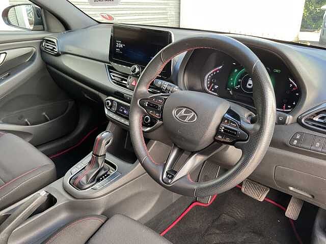 Hyundai I30 FASTBACK 1.5T GDi N Line 5dr DCT Red