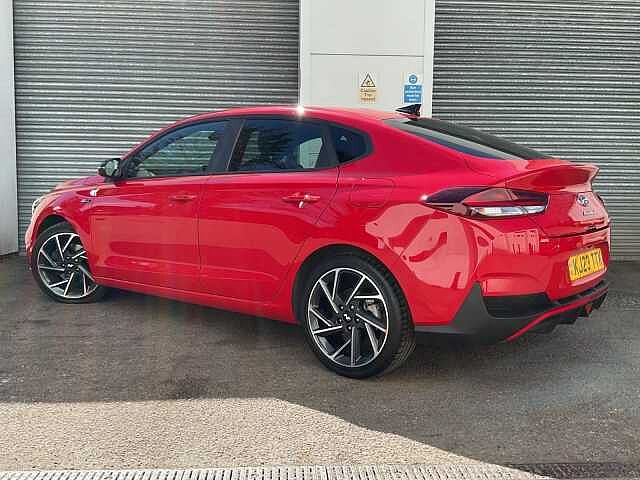 Hyundai I30 FASTBACK 1.5T GDi N Line 5dr DCT Red