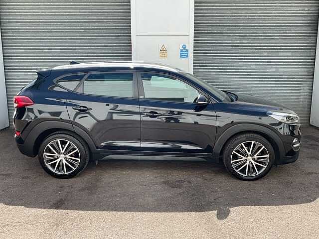 Hyundai TUCSON 1.6 TGDi Go SE 5dr 2WD DCT Phantom Black